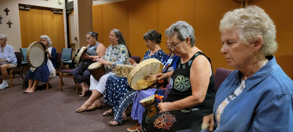 Image of women gathering at the GTW 2023 Annual Gathering