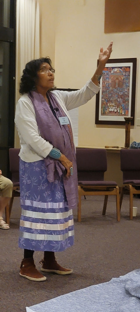 Image of women gathering at the GTW 2023 Annual Gathering