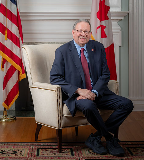 Ghg3bMXWgAA5lPO copy.jpg