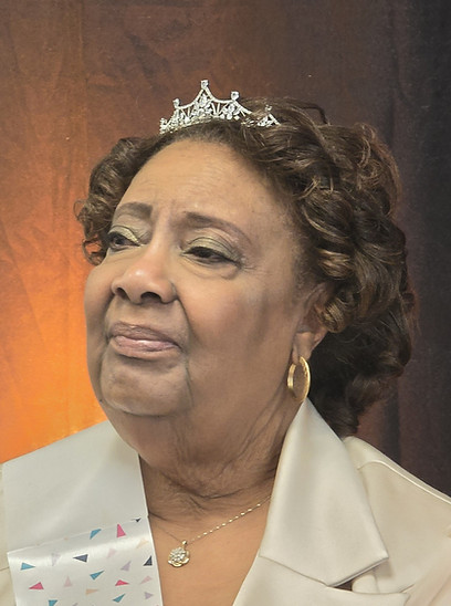 nell cook.jpg