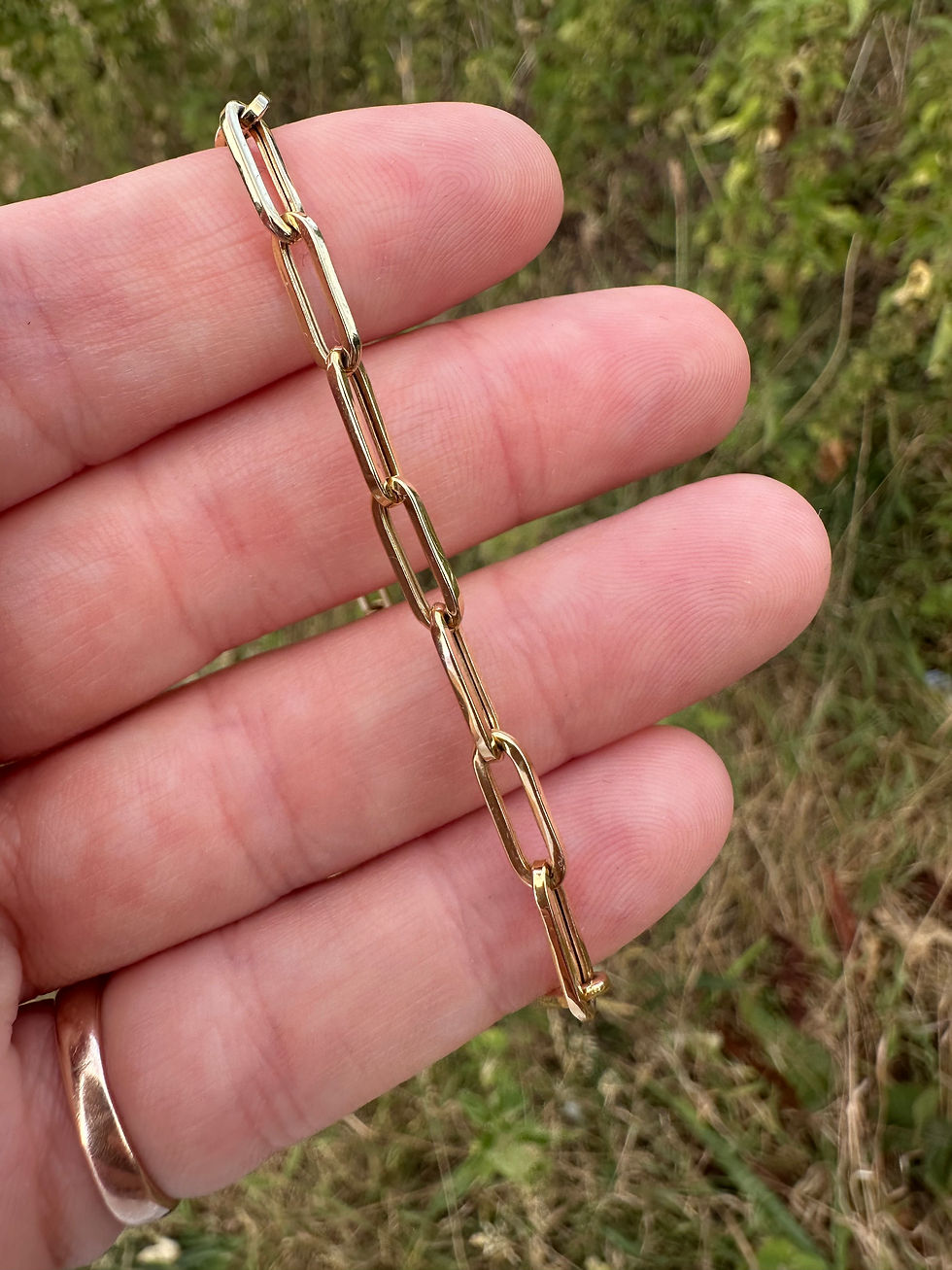 Thumbnail: 9ct gold paperclip bracelet