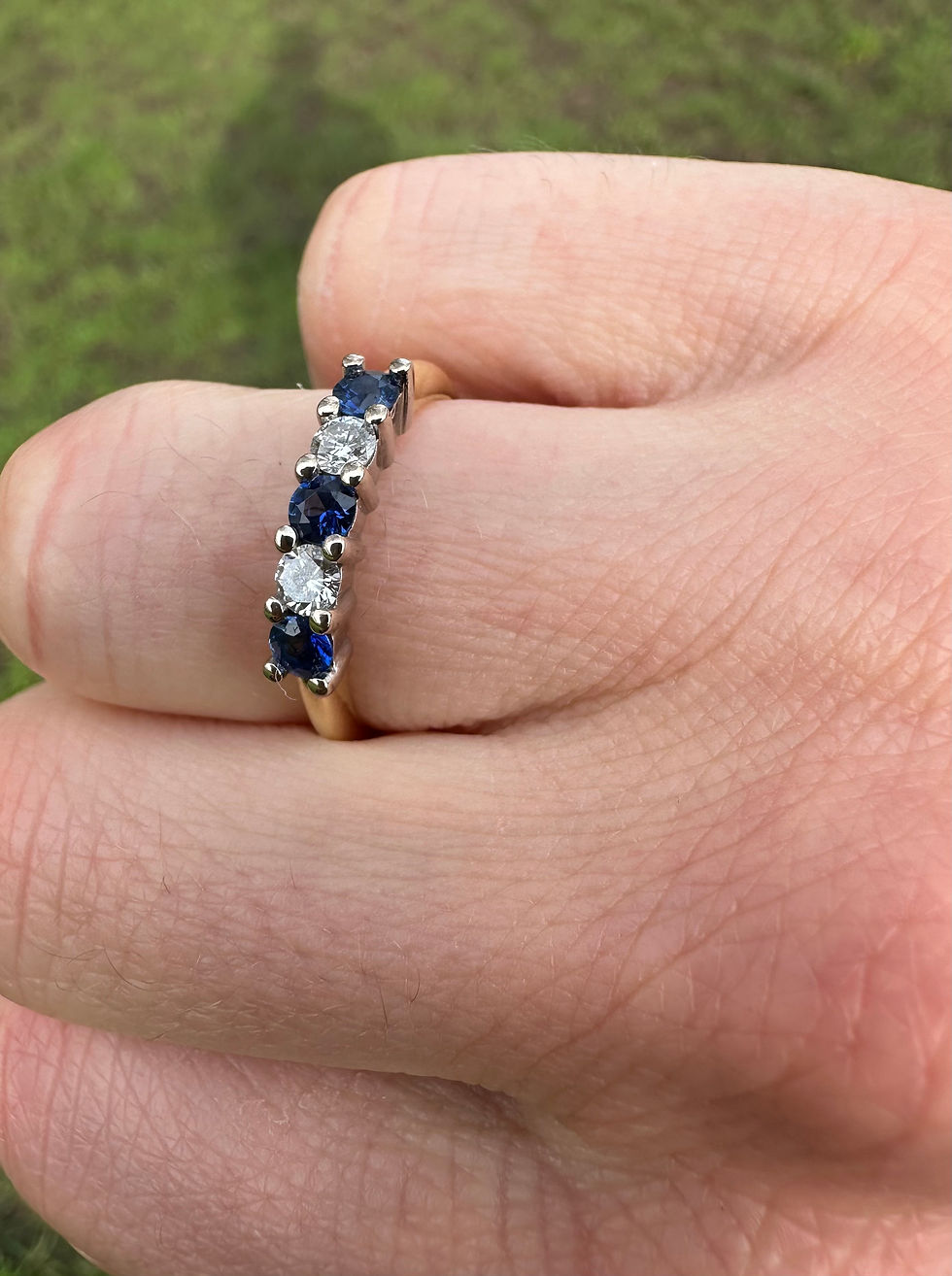 Thumbnail: 18ct gold sapphire and diamond ring