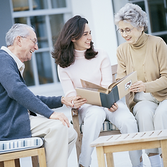 Alltagshelfer schenken Zeit und Aufmerksamkeit