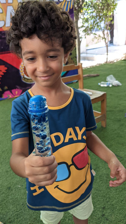 mohanad science's toddlers science box