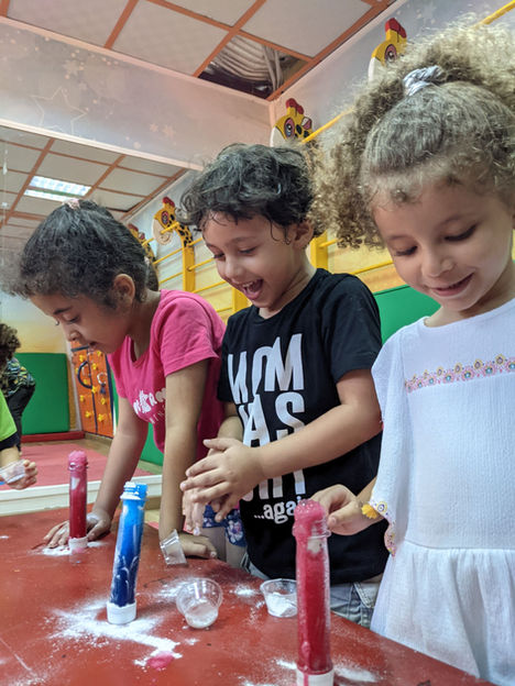 mohanad science's toddlers science box