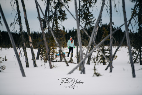 Jessica Leska (She Runs North) continues her 200km solo winter adventure near Stoney Mountain, Alberta