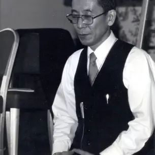 Michio Kushi conseguiu levitar?