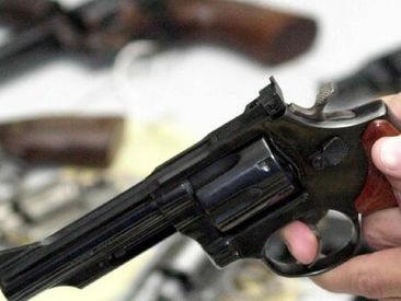 Homens negros são principais vítimas da violência armada no Brasil