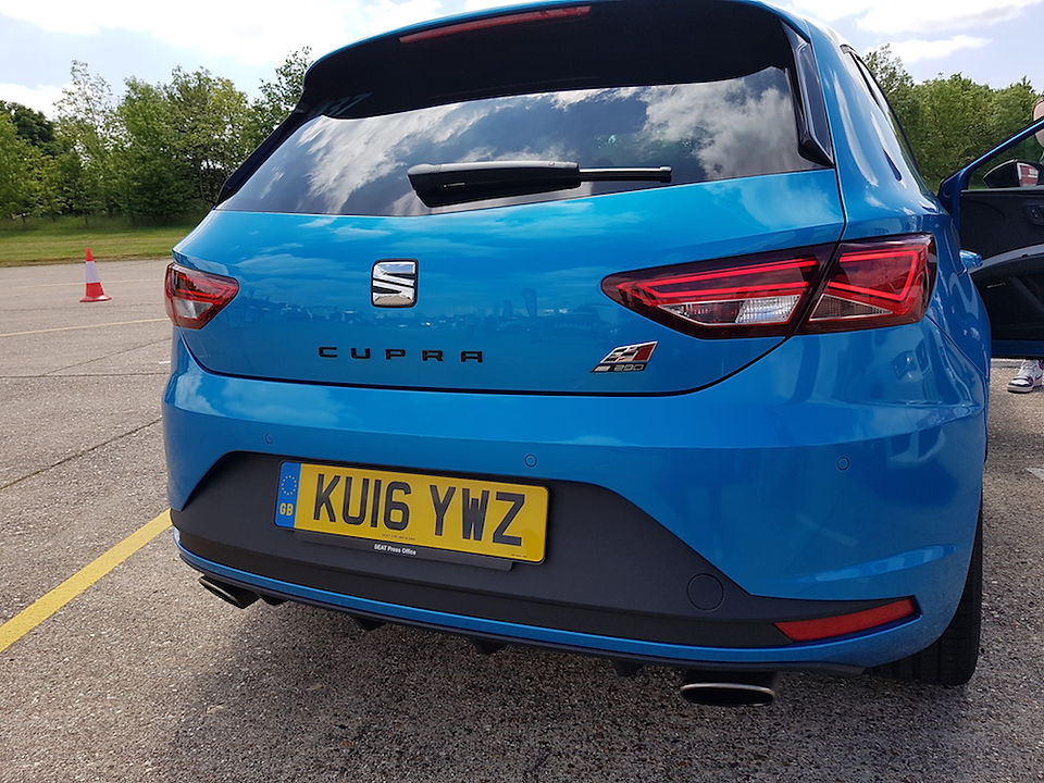 SEAT Leon Cupra Rear
