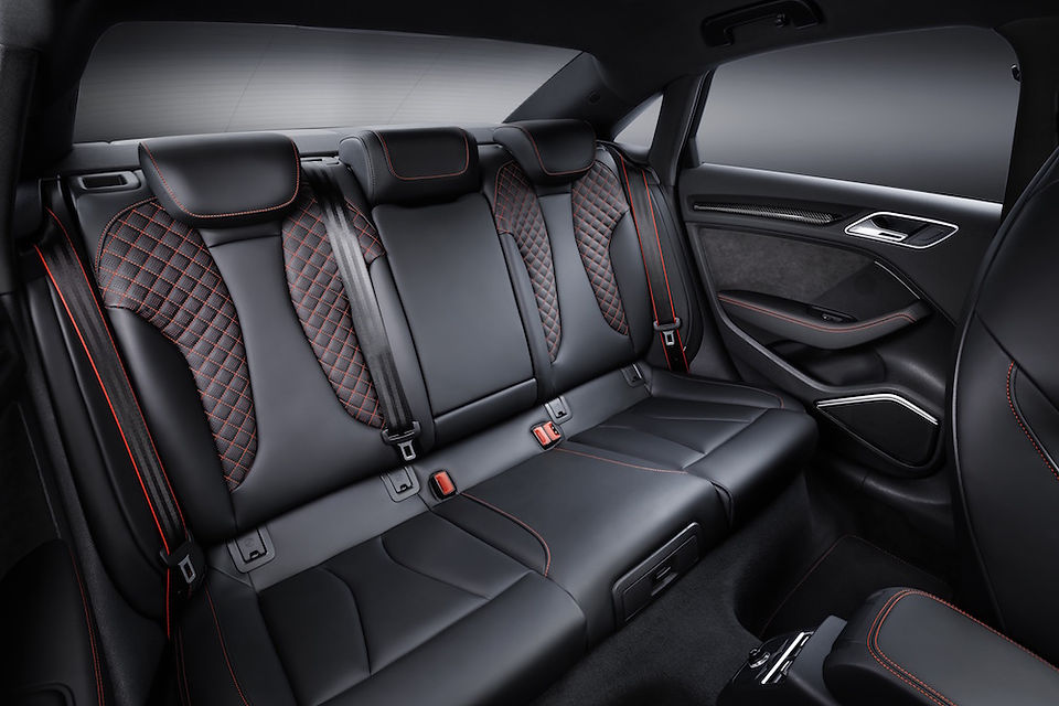 RS3 Interior