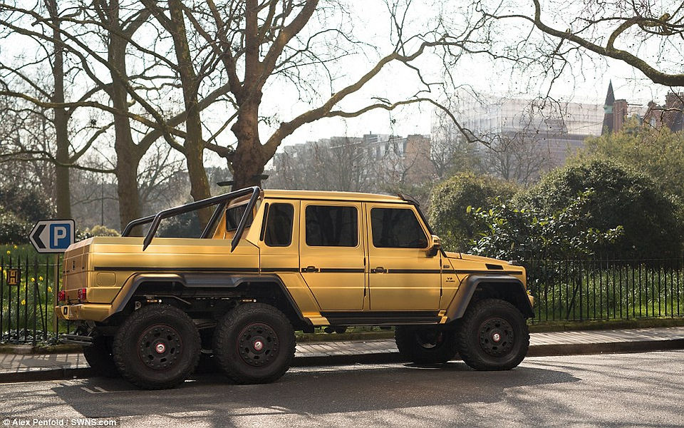 Mercedes Benz G63