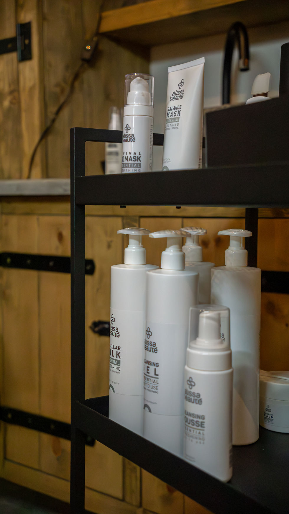 Essential Alissa Beauté als verbindende verzorging tussen professionele cabinebehandeling en thuisroutine