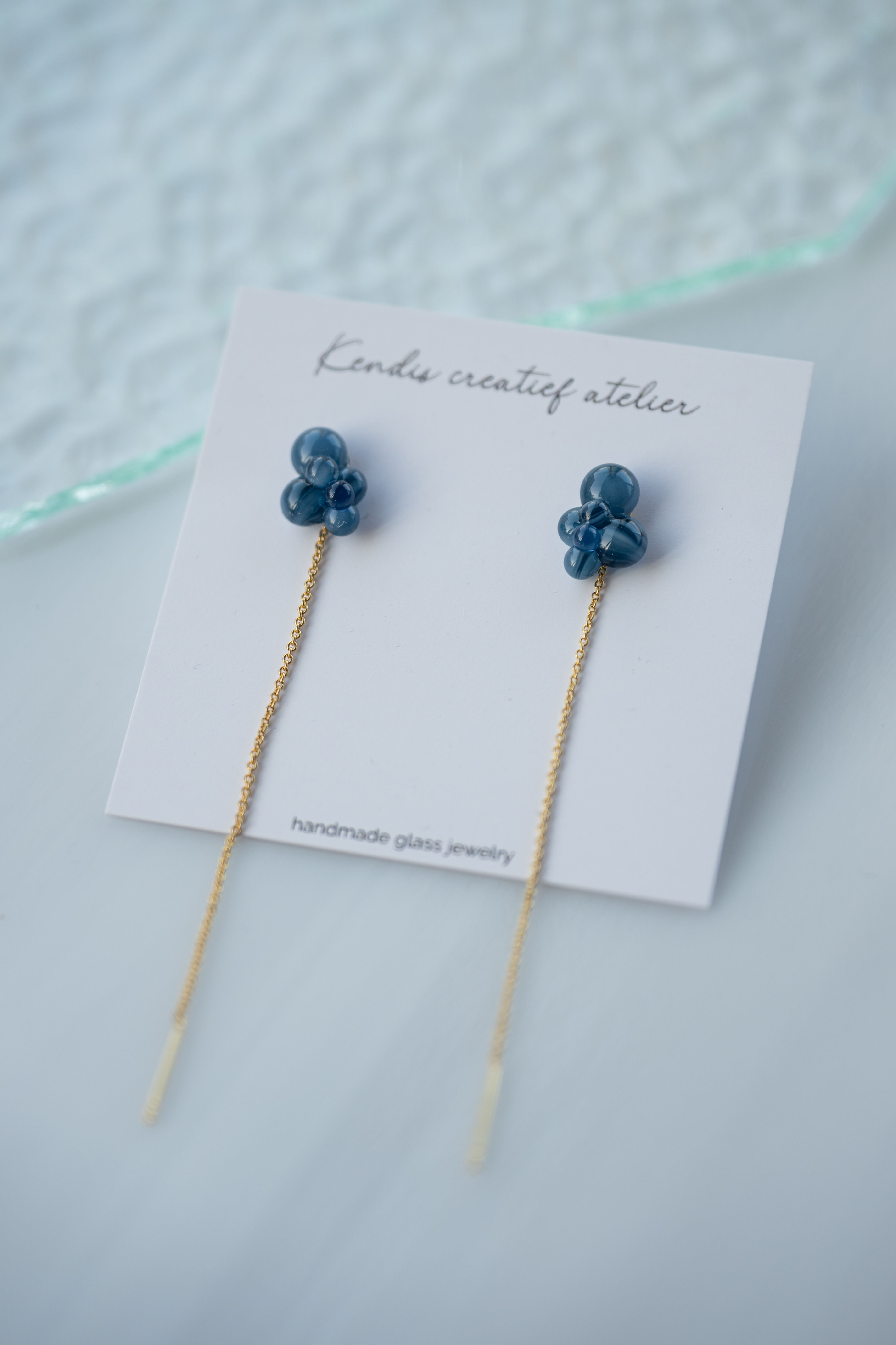 Oorbellen clouds 'dark blue'