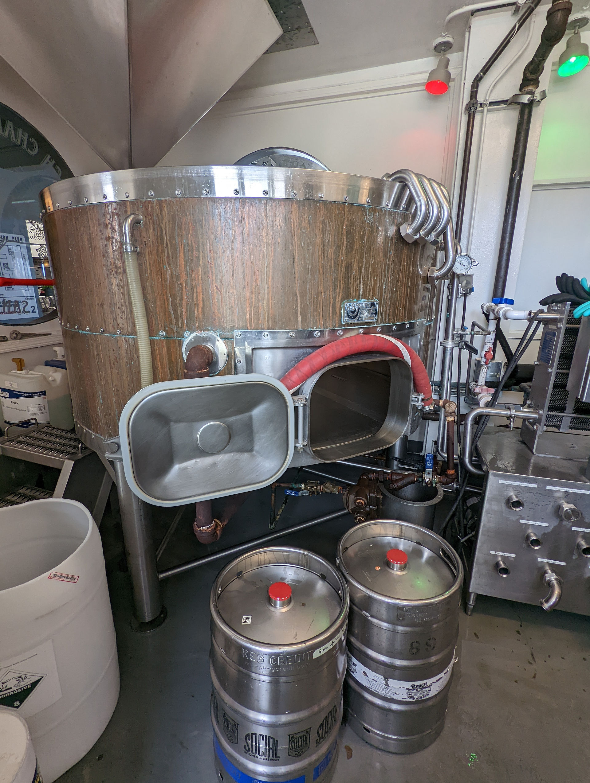 Beach Chalet Brewery
