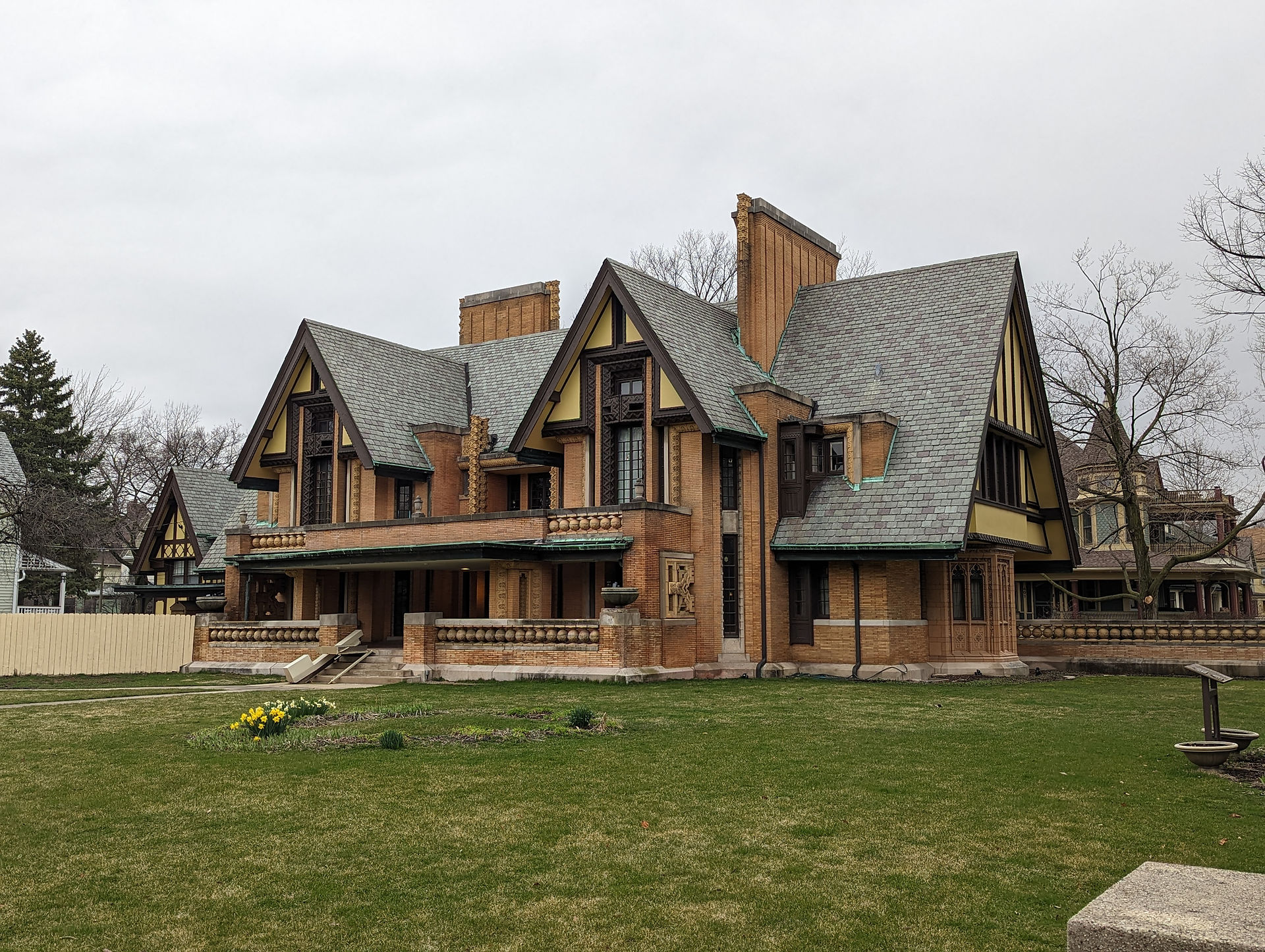 Moore-Dugal Residence, Visiting Frank Lloyd Wright Architecture