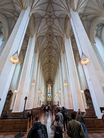 Frauenkirche, Top Attractions to Visit in Munich
