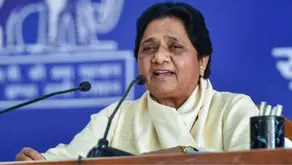 क्रिसमस पर मायावती ने दी बधाई, बोलीं- धर्म परिवर्तन को लेकर देशभर में बवाल अनुचित