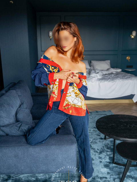 Elite escort Belgium offering private travel companionship