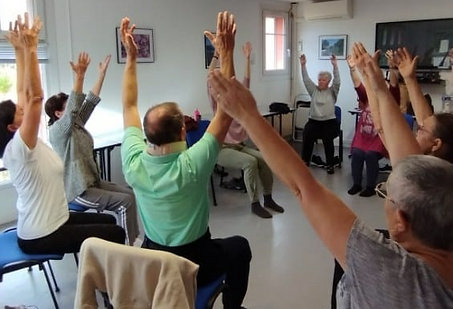 Yoga Assis _ Jolis Rêves De Nos Aînés - Seniors du Pays de Grasse