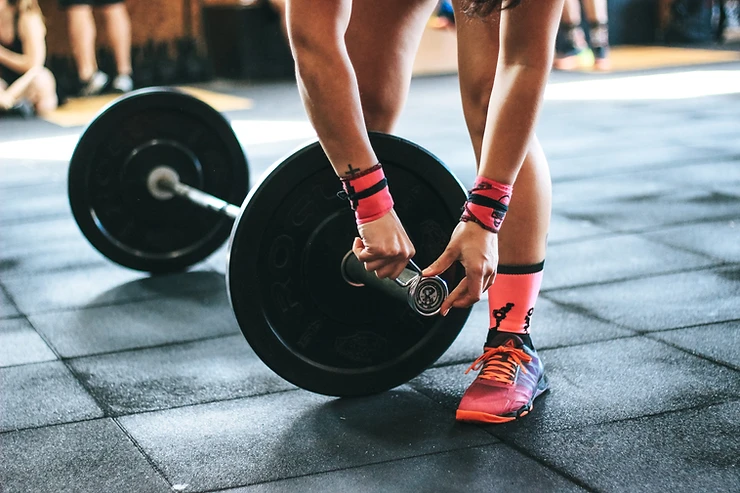 How to Build Muscle, Increase Strength and Improve Your Physique : Progressive Overload Explained.