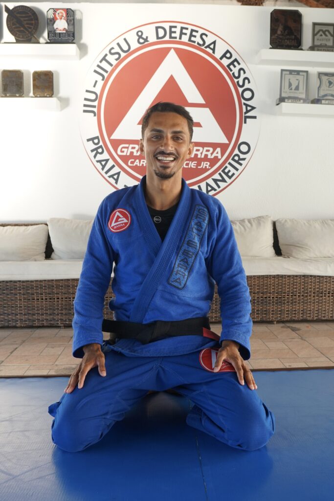 Jonathan Renan se prepara para assumir a GB Jardim Guanabara. Foto: Gabriel Almada/AFM