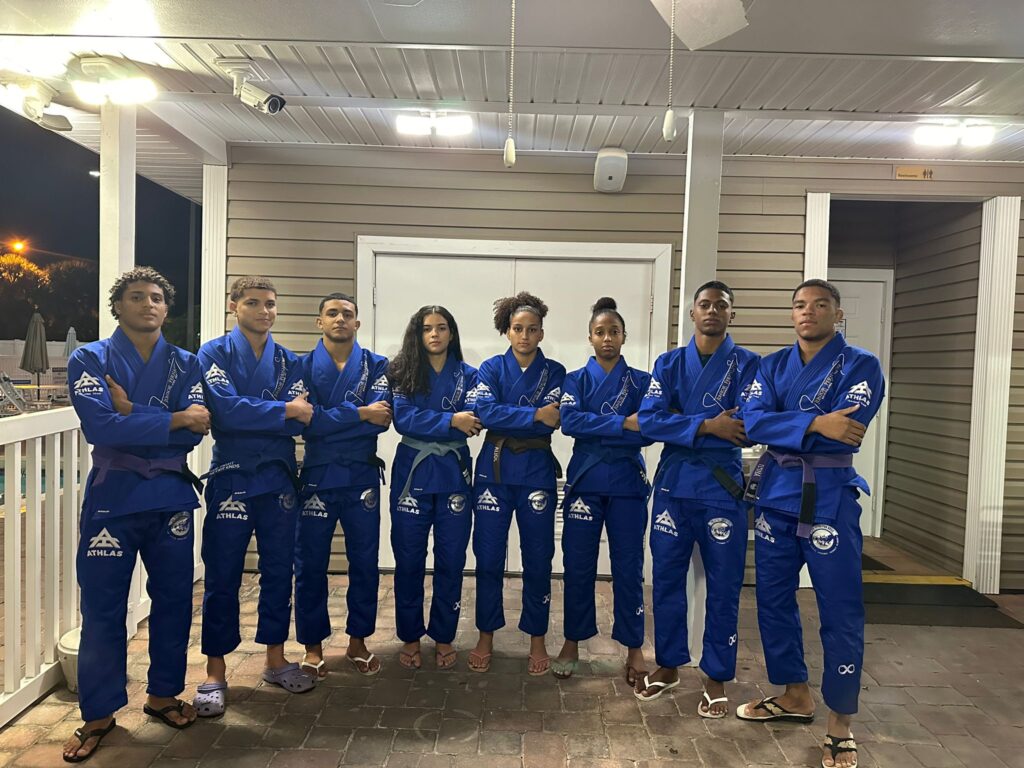 Nova geração da Athlas Training Center promete brilhar nos campeonatos. Foto: Arquivo Pessoal