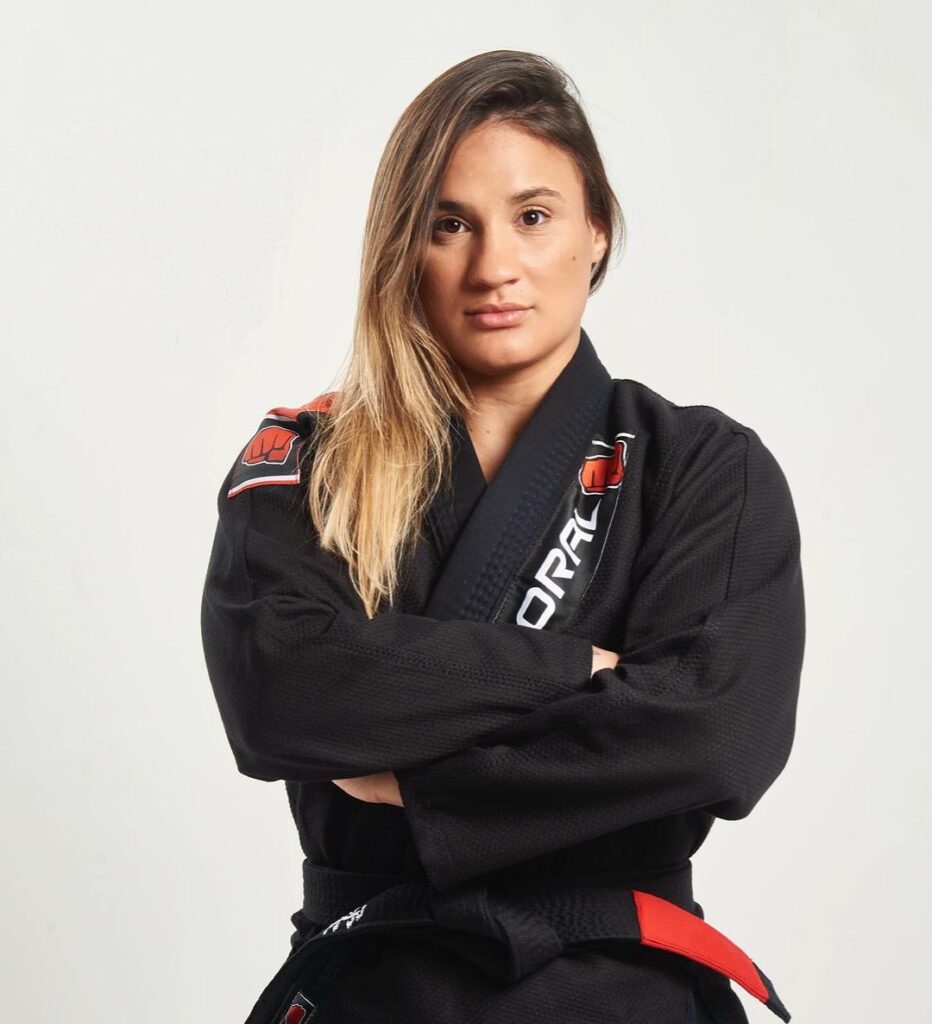 Sabrina Gondim é um dos talentos da nova geração do Jiu-Jitsu feminino. Foto: Divulgação/Koral Fight Co