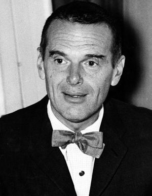 Portrait de Charles Eames Designer et Architecte