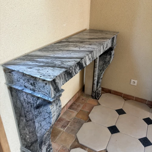 Chemine-anciene- Terre-cuite-Vestiges-de-France