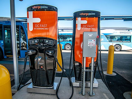 Impact of fast charging on lithium-ion battery performance and life