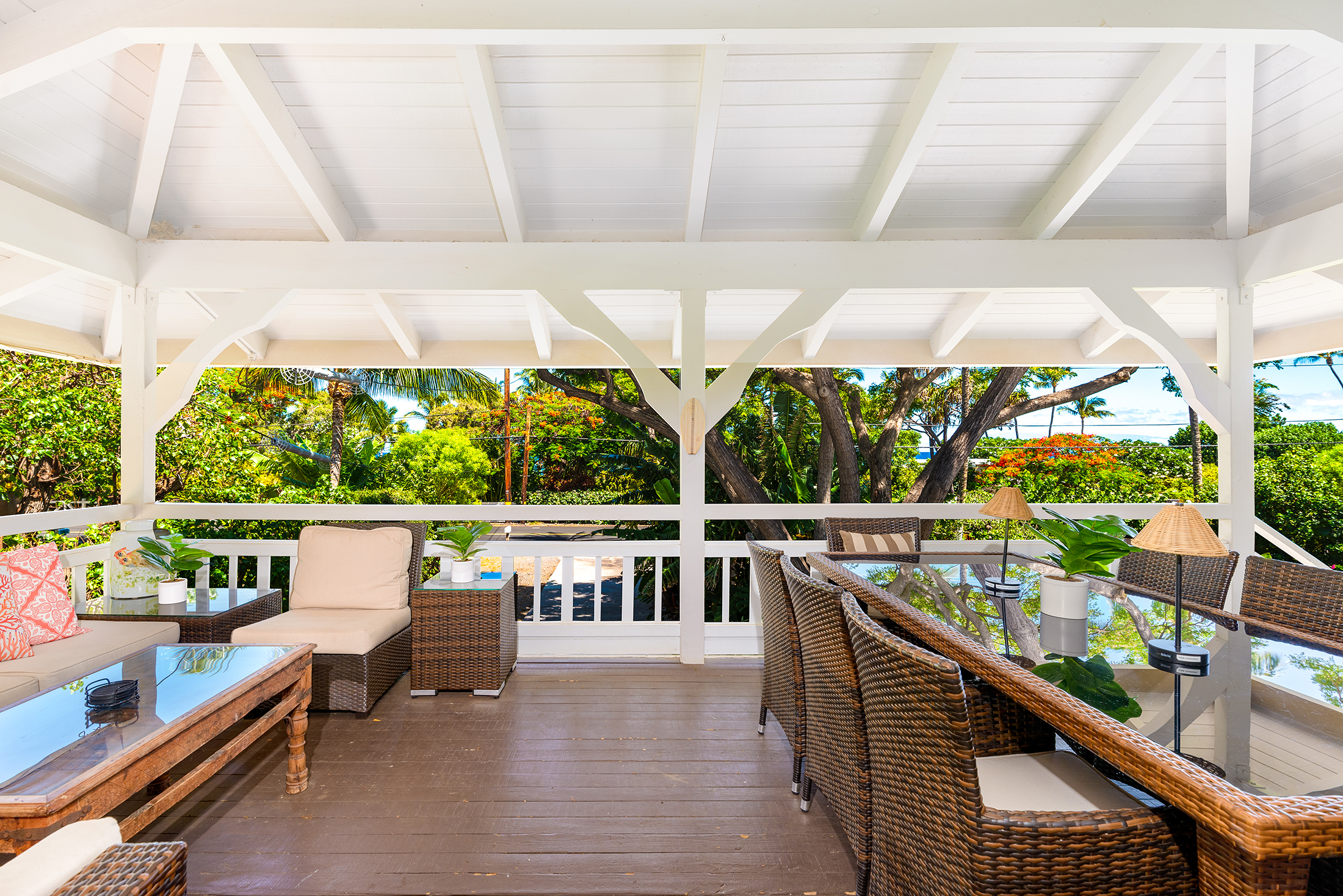 Covered lanai patio at Puako 143