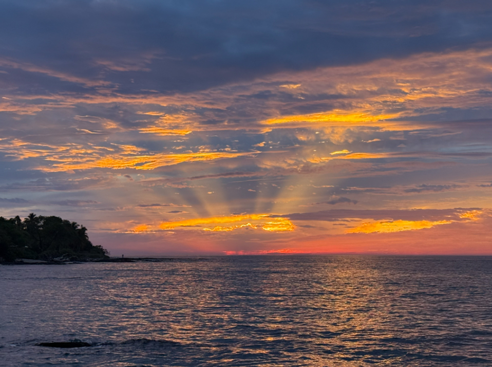 Sunset view over Puako Bay