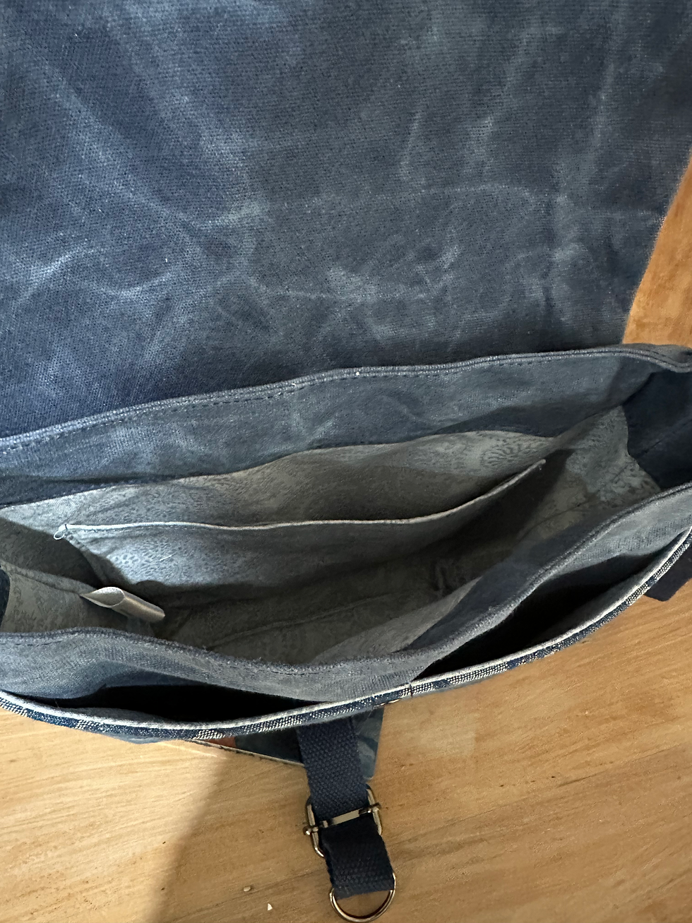 Thumbnail: Sequoia Satchel