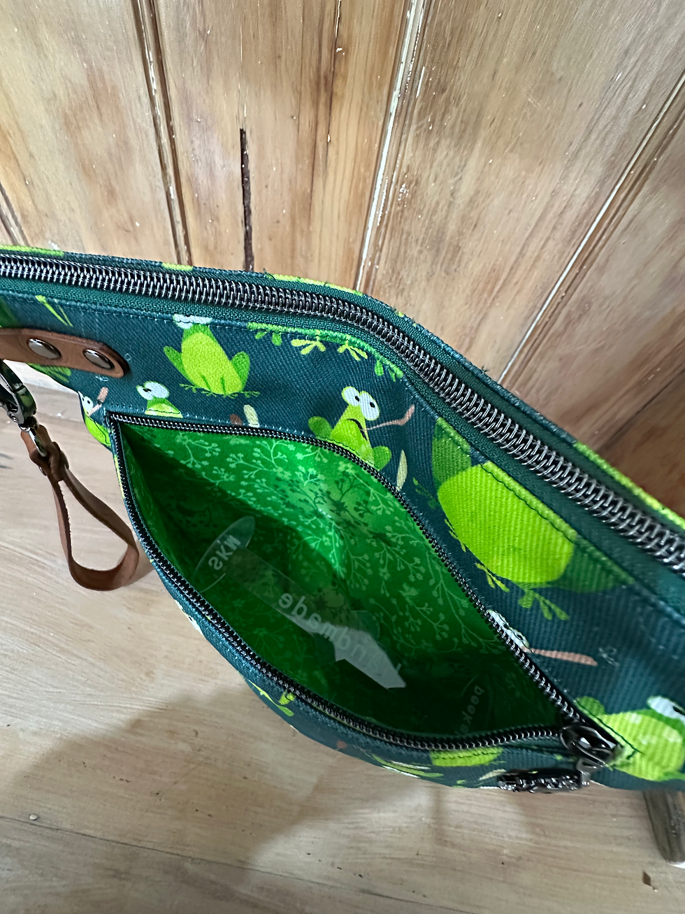 Thumbnail: Elliott Pouch