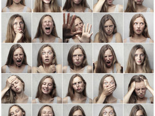 Jäykistääkö some kasvoja?