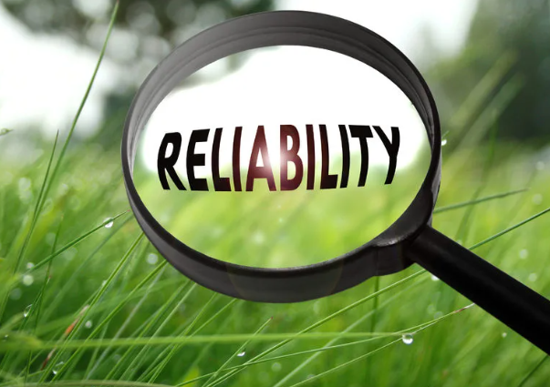 visual illustration of reliability using a magnifying glass