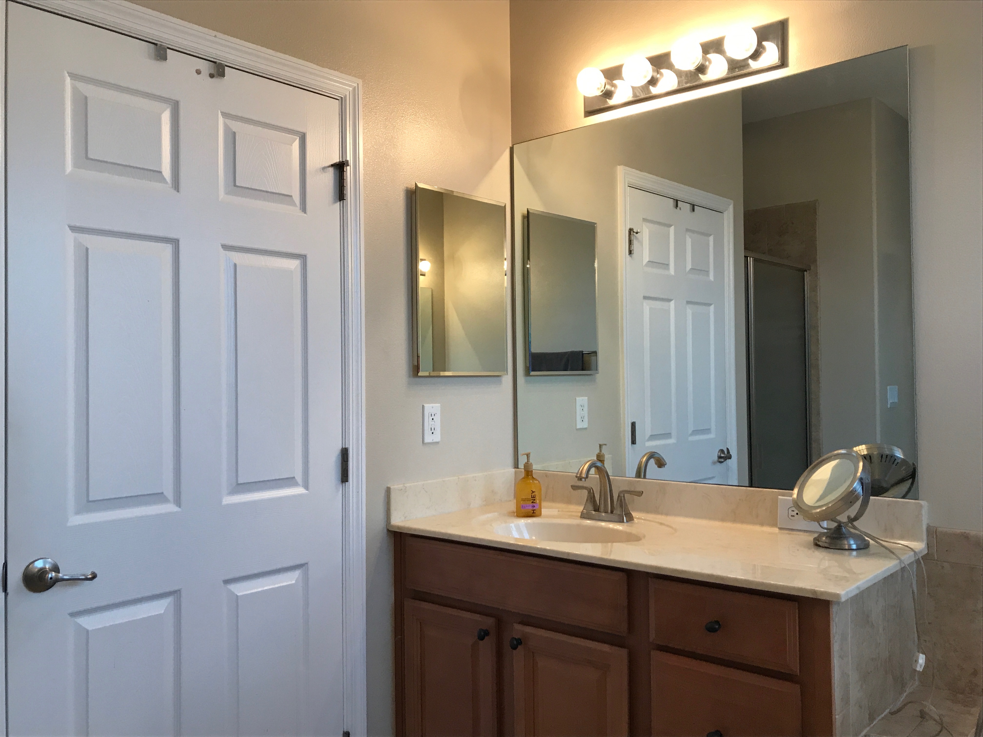 Spacious Bathroom