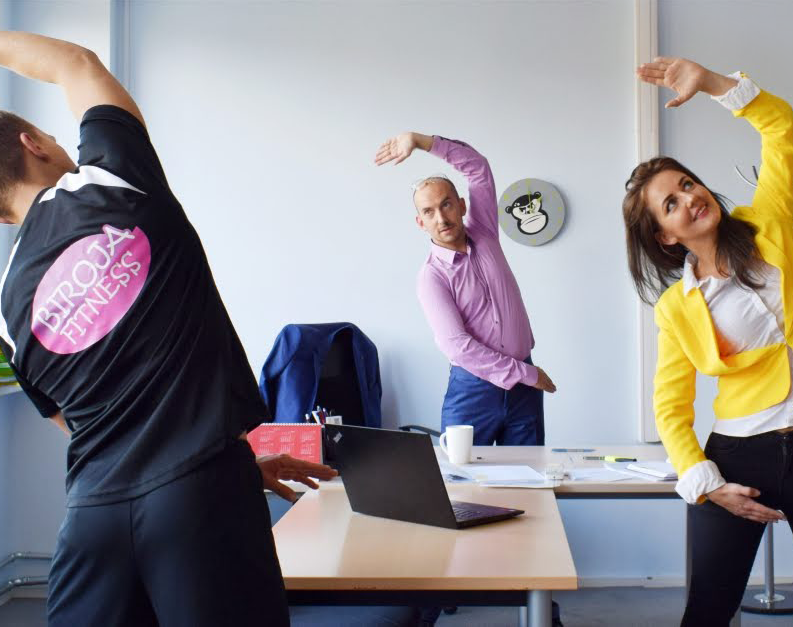 Fiziskās aktivitātes darba pauzēs