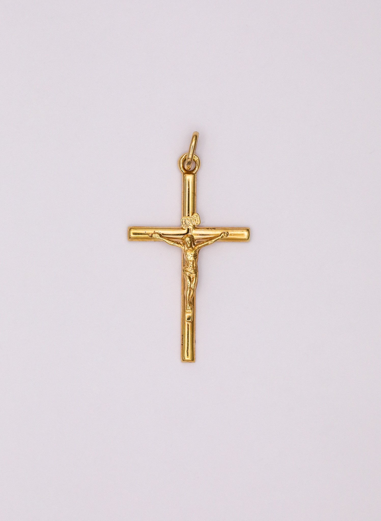 Crucifixo ouro amarelo 9kt 1.1g - 32mm