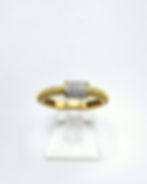 Anel ouro amarelo 19.2kt 3.1g aro canelado - diamantes, vista frontal