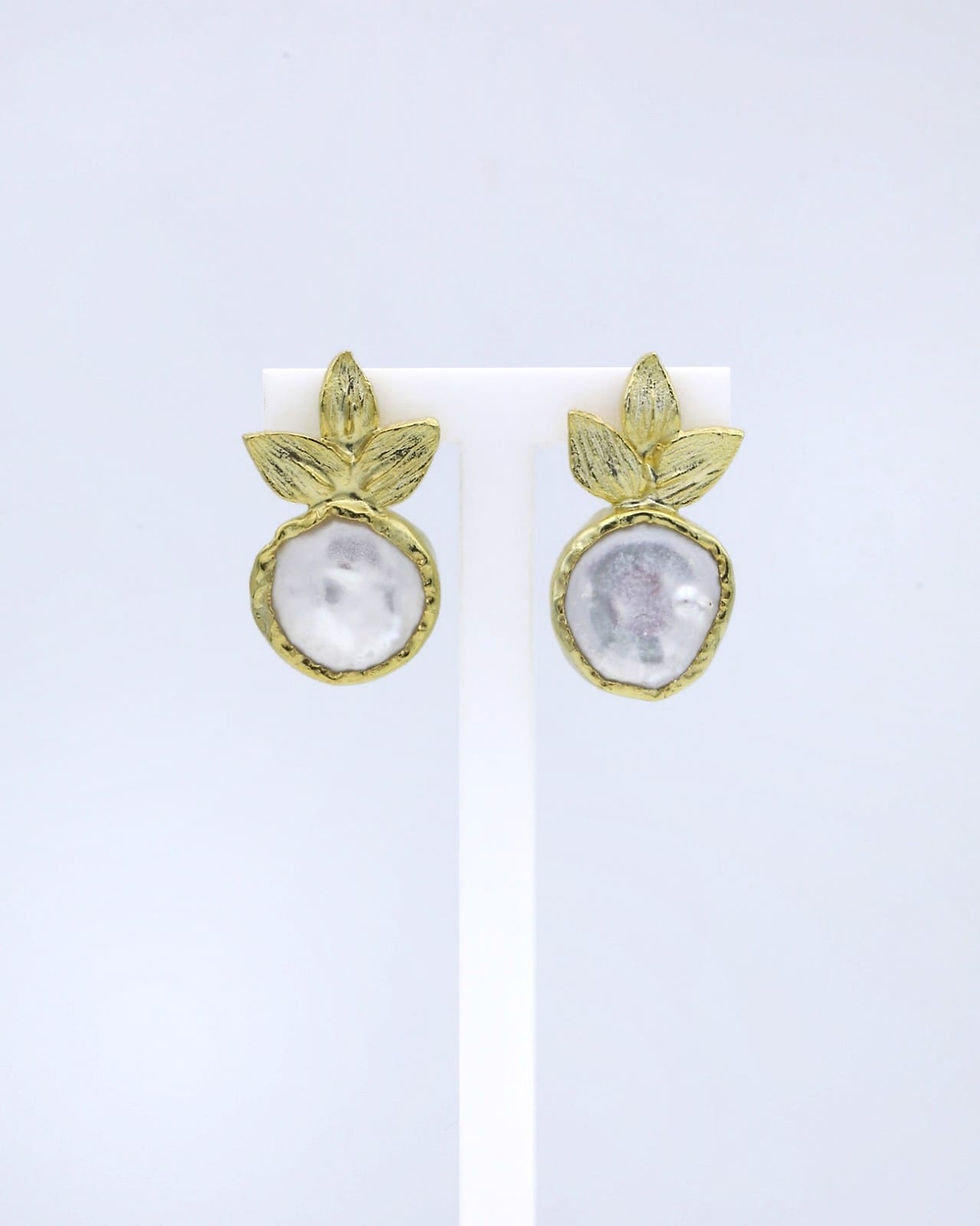 Brincos prata dourada 2g - design rústico pérola 22mm