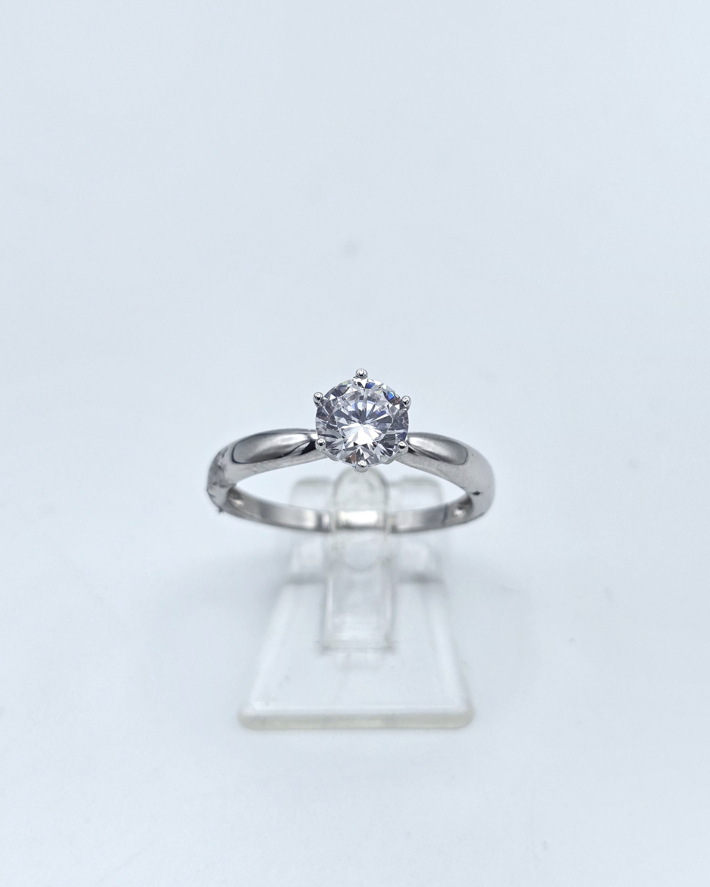 Anel ouro branco 19.2kt 2.6g - solitário, vista frontal