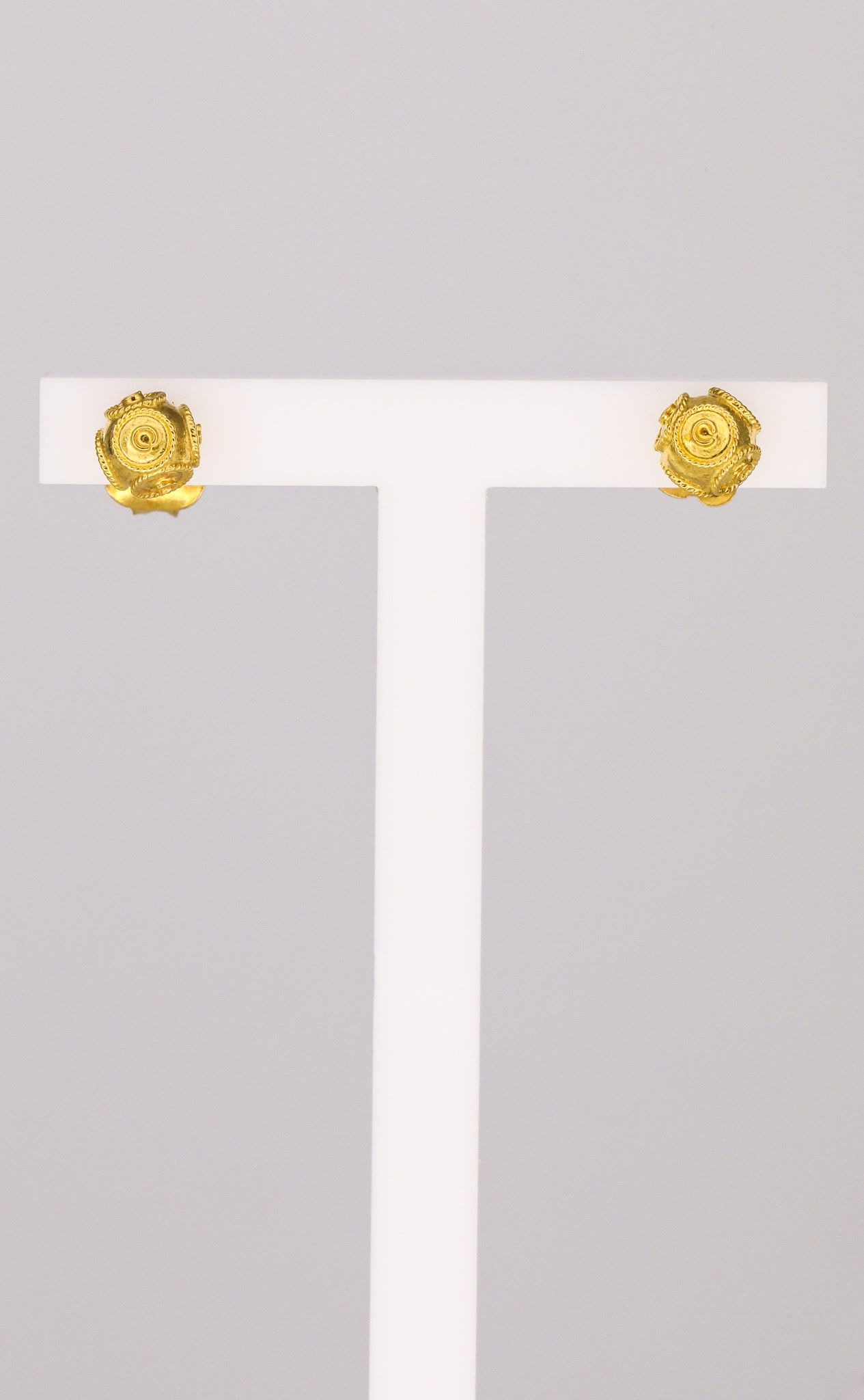 Brincos ouro amarelo 19.2kt 1g - bolas de Viana 5mm