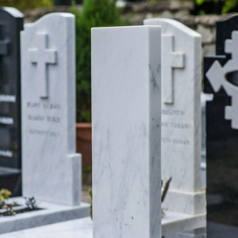 Monument Funerar Din Marmura Amintire Vie