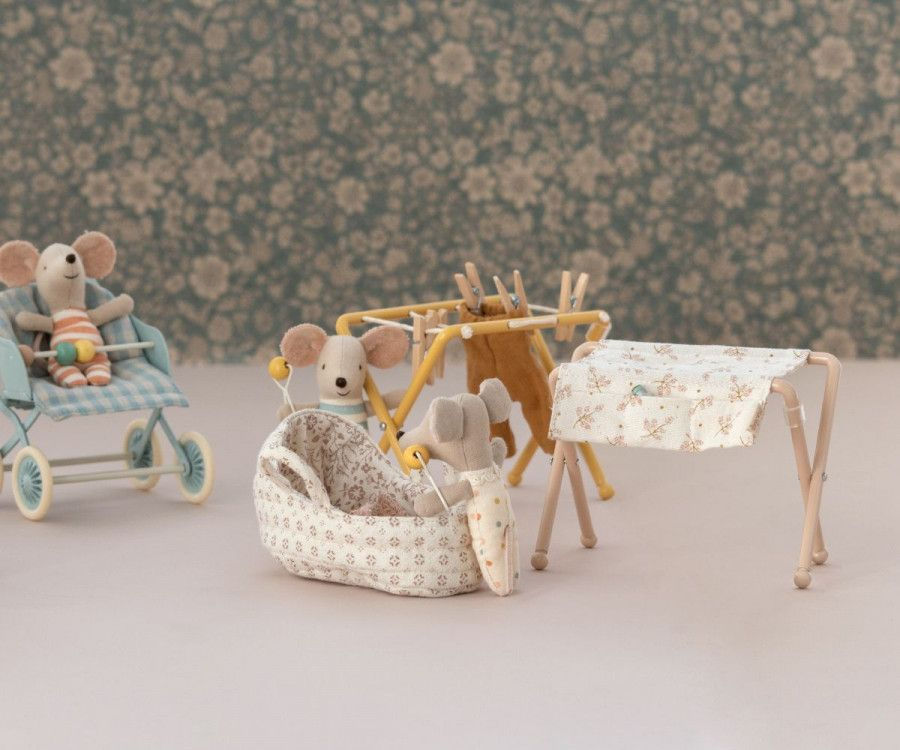 Maileg Carrycot