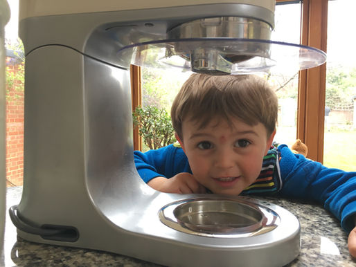 EASTER BISCUITING