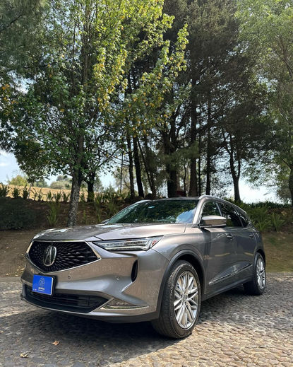 Acura MDX 2023: Una SUV sofisticada y potente que no te dejará indiferente