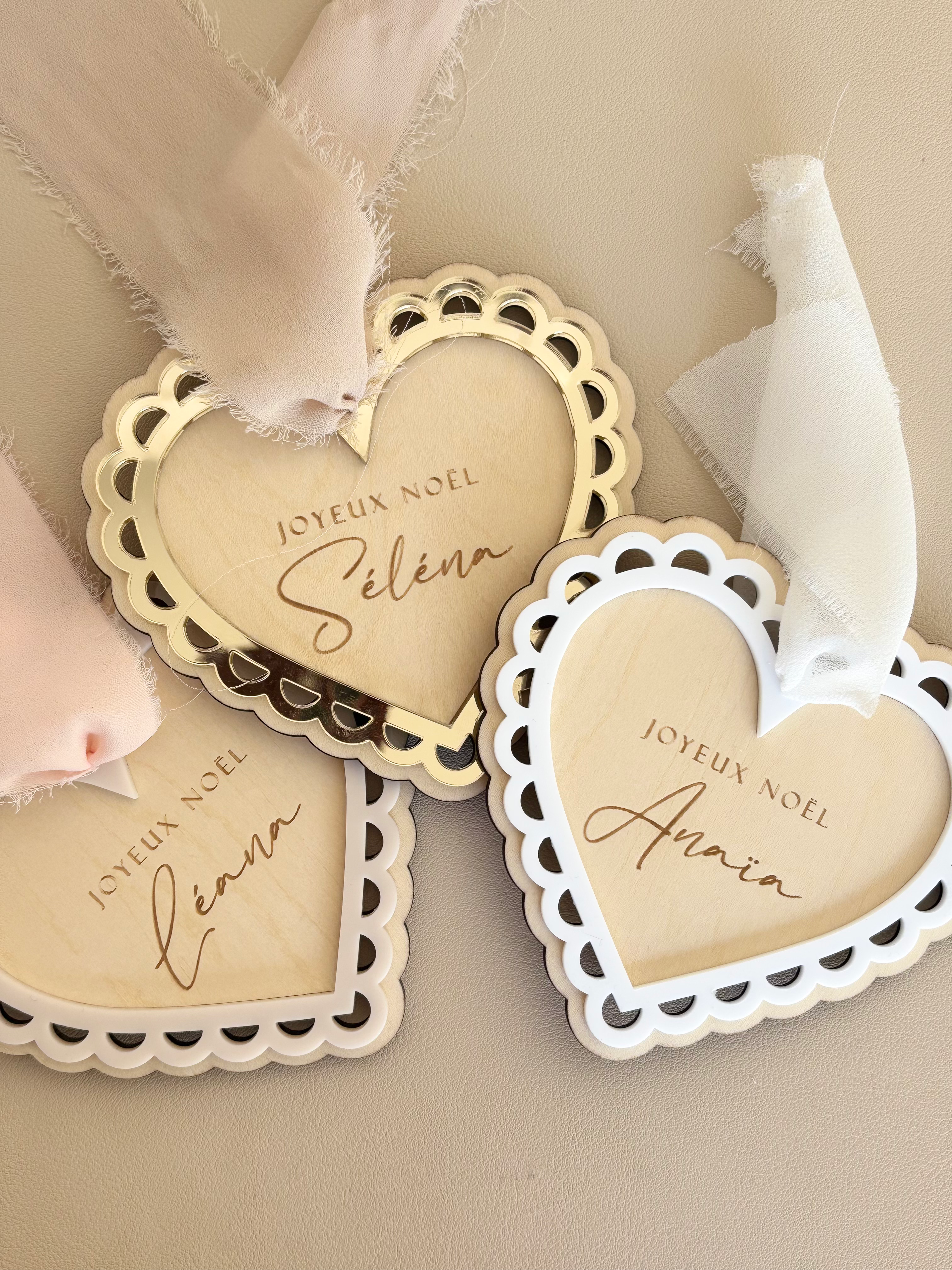 Boule de Noël  cœur personnalisée en bois – cœur gravé avec prénom