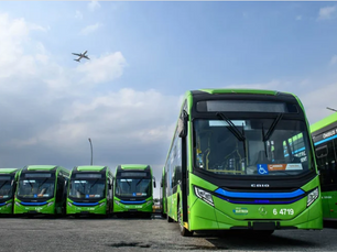 Maior fábrica de ônibus elétricos do Brasil, na Via Anchieta, vai dobrar de tamanho
