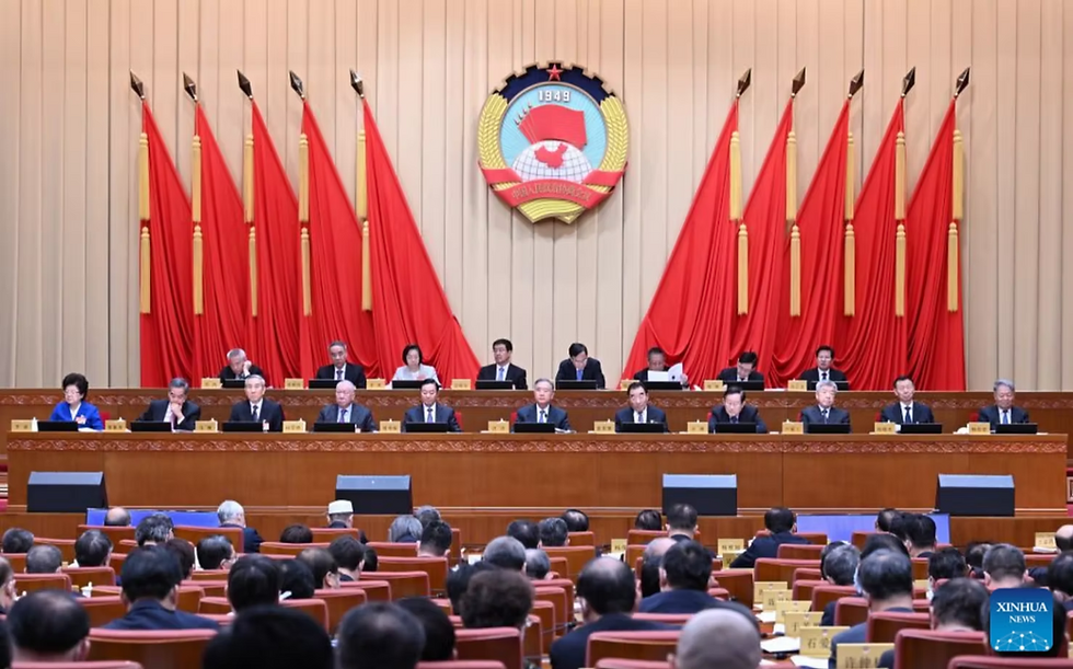 Xinhua - Um total de 15 membros do Comitê Permanente Comitê do Comitê Nacional da CCPPC debateu principal evento político da China